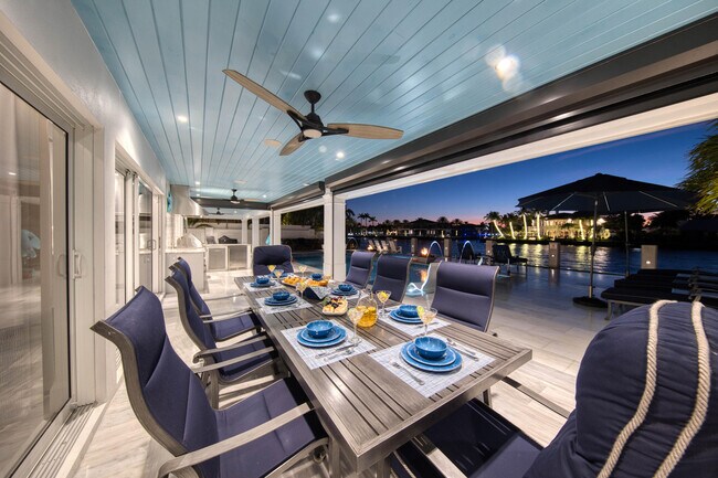 Building Photo - 3109 NE 42nd Ct