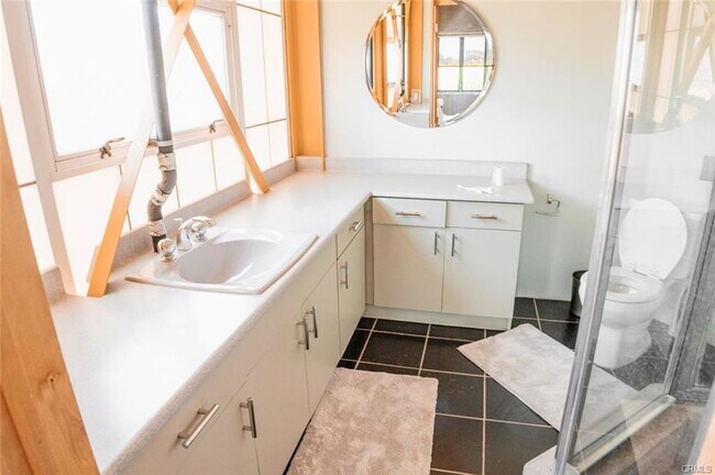 Building Photo - 1955 1/2 Purdue Avenue, Los Angeles, CA 90025 - 4 BR 3 BA house