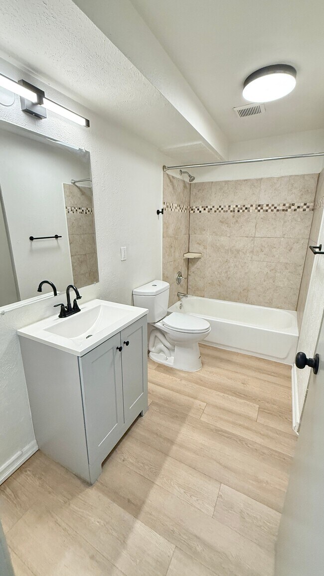 Bathroom - The Sloan