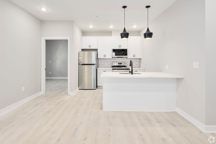 Interior Photo - 317 Kennedy Street NW - NOW LEASING !!!