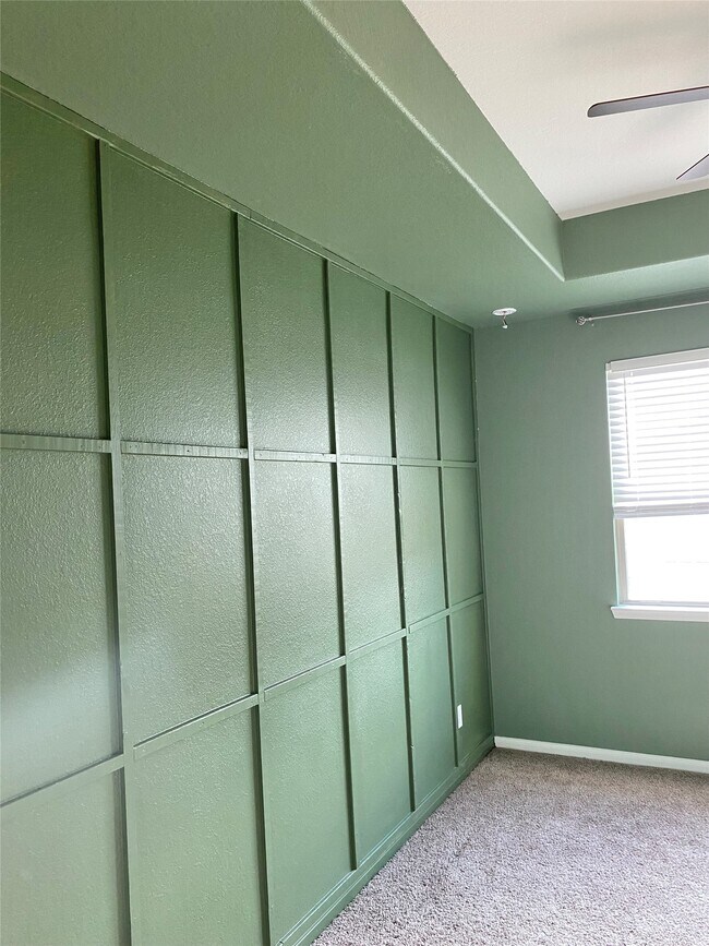 Building Photo - 14223 Grand Hls Dr