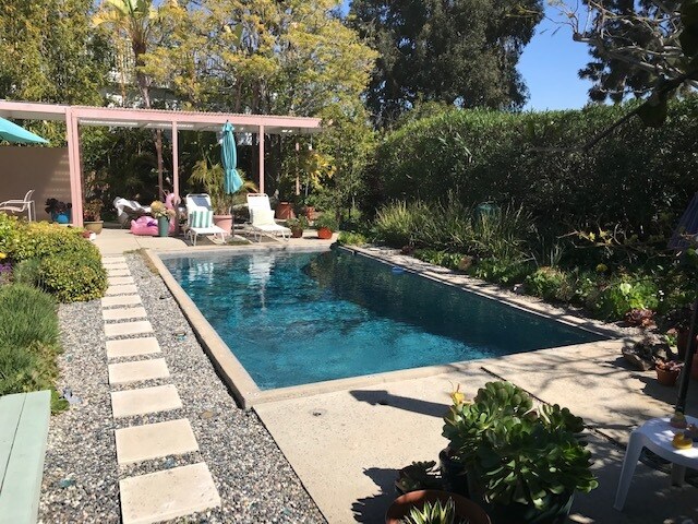 Building Photo - 345 Amalfi Dr