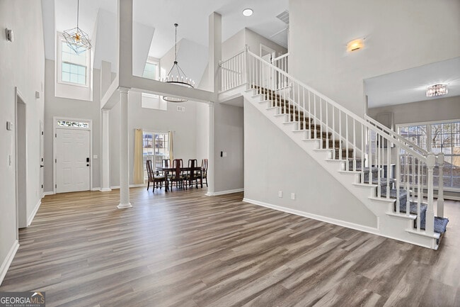 Building Photo - 204 Victoria Trace
