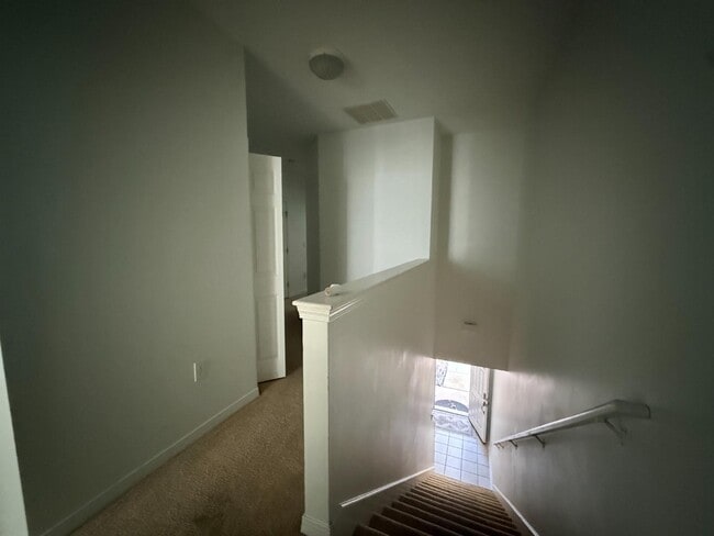 Building Photo - 2190 Monument Rd