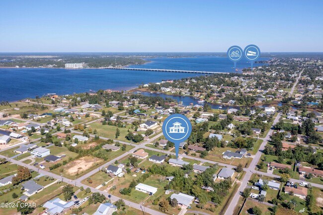 Building Photo - 310 Missouri Ave