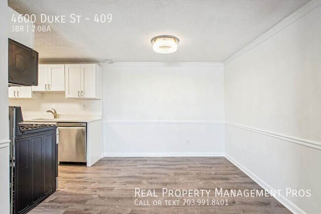 Building Photo - 4600 Duke St