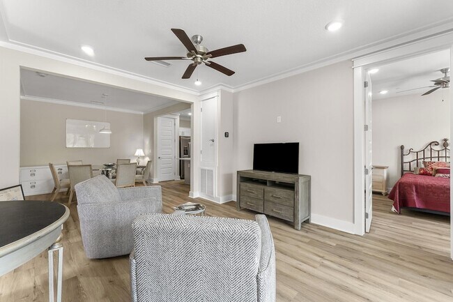 Building Photo - 725 J D Miller Rd