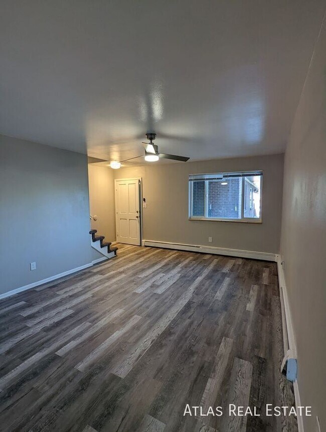 Building Photo - 5703 S Pearl St