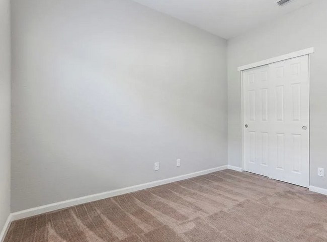 Building Photo - 1559 Hutchison Valley Dr