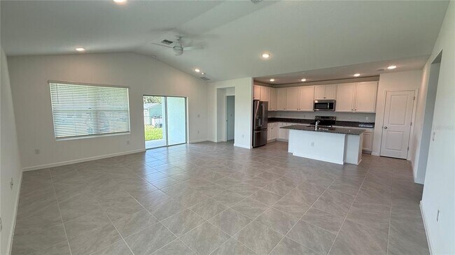 Building Photo - 8888 SW 135th Street Rd