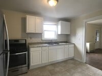 Building Photo - 14 108th St