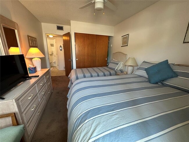 Building Photo - 2950 Clark Rd