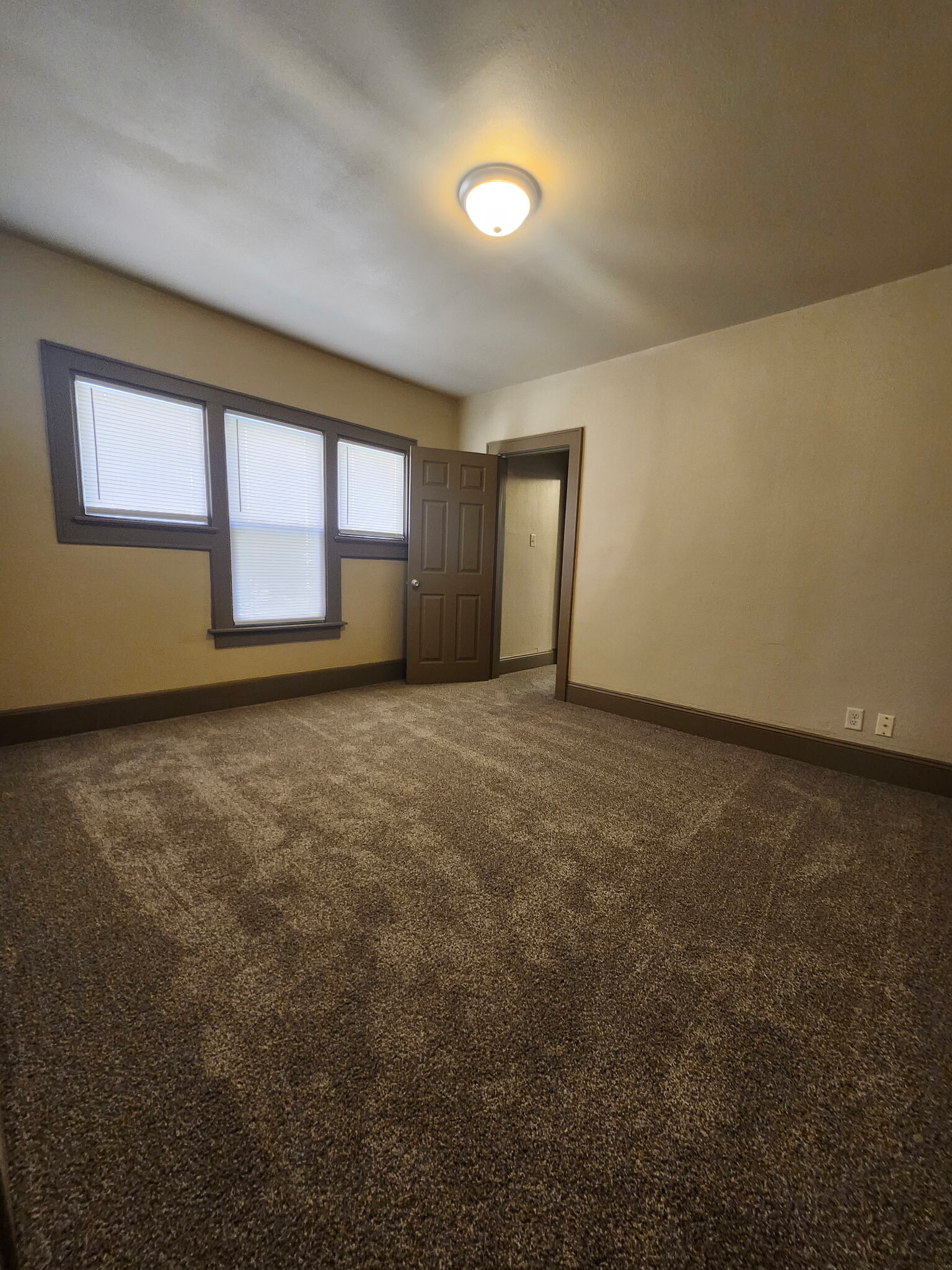Building Photo - 2767 N 46th St
