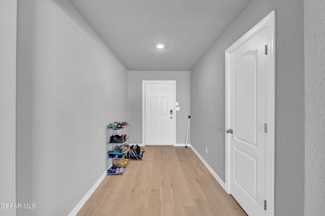 Building Photo - 14557 Desert Poppy Ct