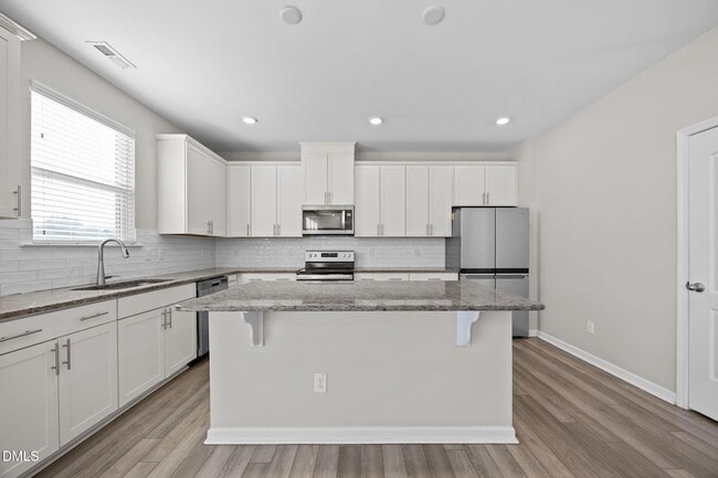 Building Photo - 252 Rio Grande Ln