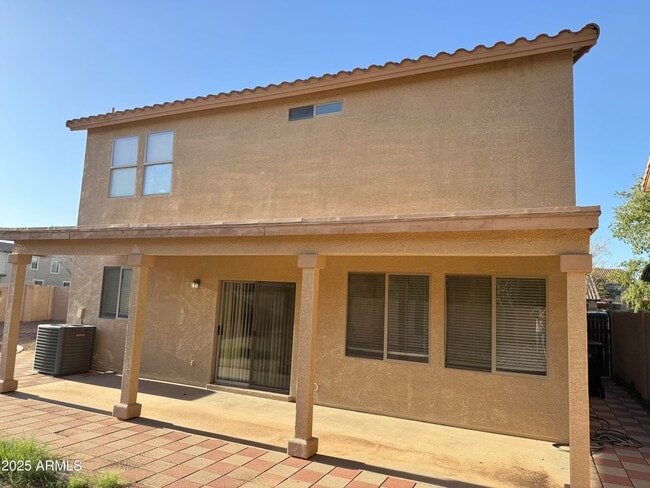 Building Photo - 4531 E Del Rio St