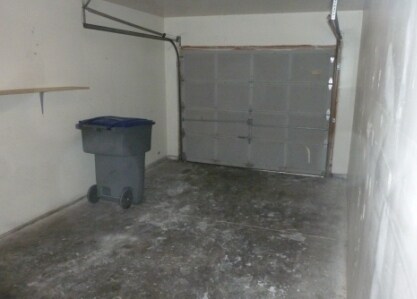 Building Photo - COZY END UNIT TOWN-HOME IN LONGMONT AVAILA...