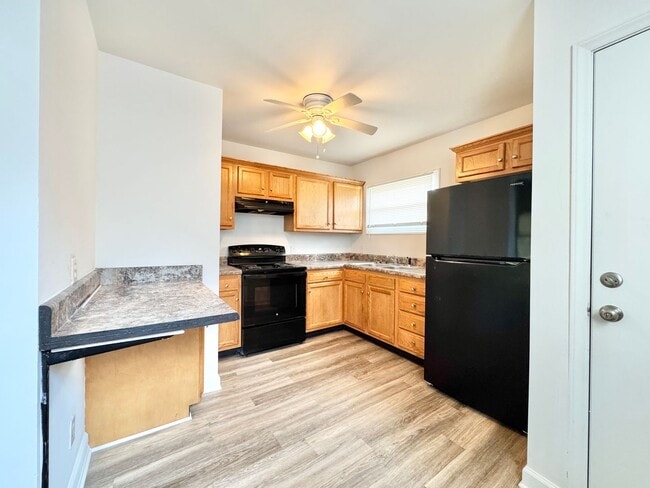 Building Photo - Updated 3 bedroom home convenient to 29