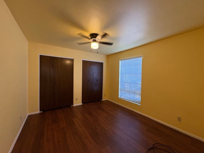 Building Photo - 50% OFF 1st Month's Rent!*