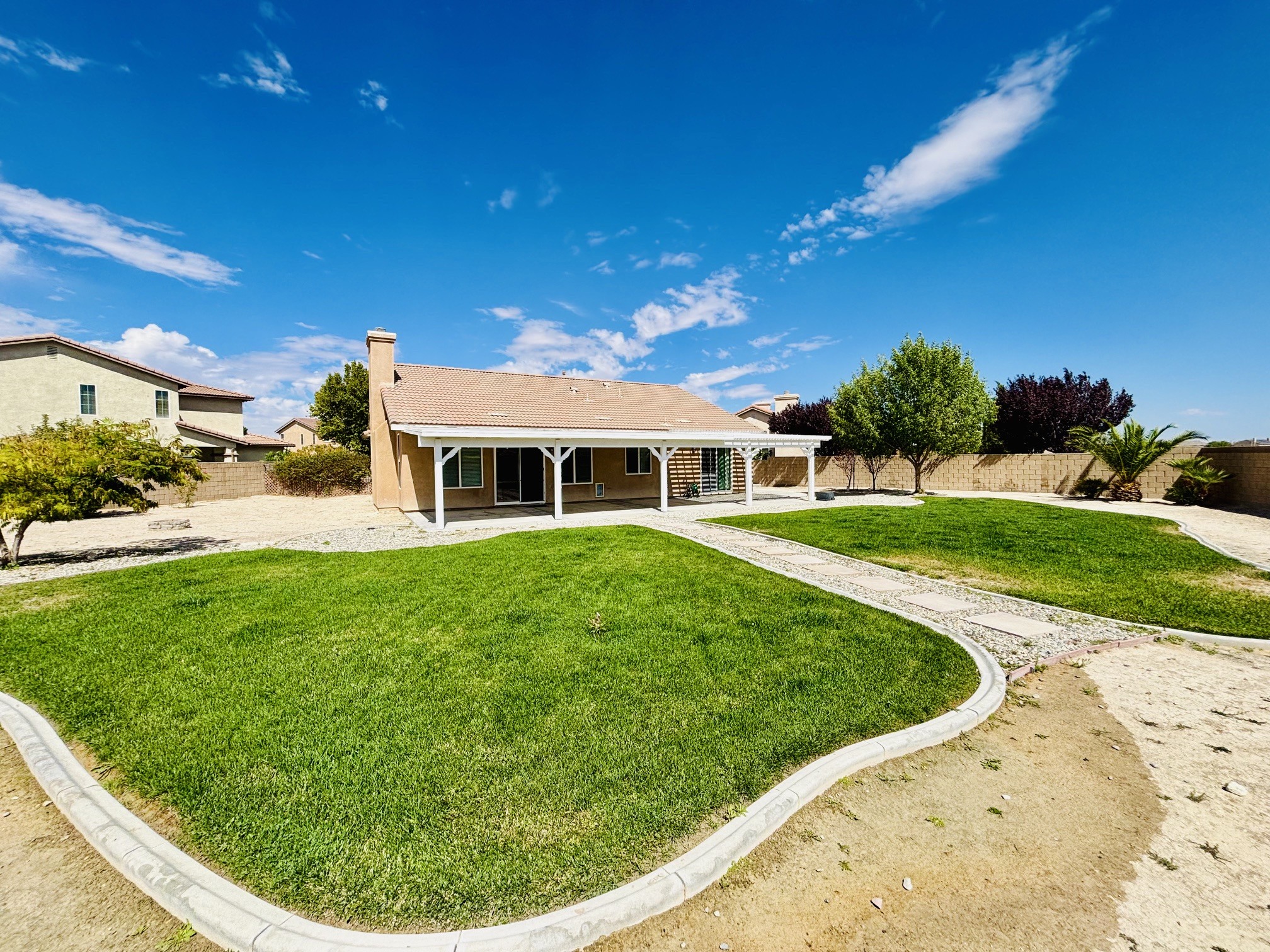 Building Photo - 4640 Trojan Ct