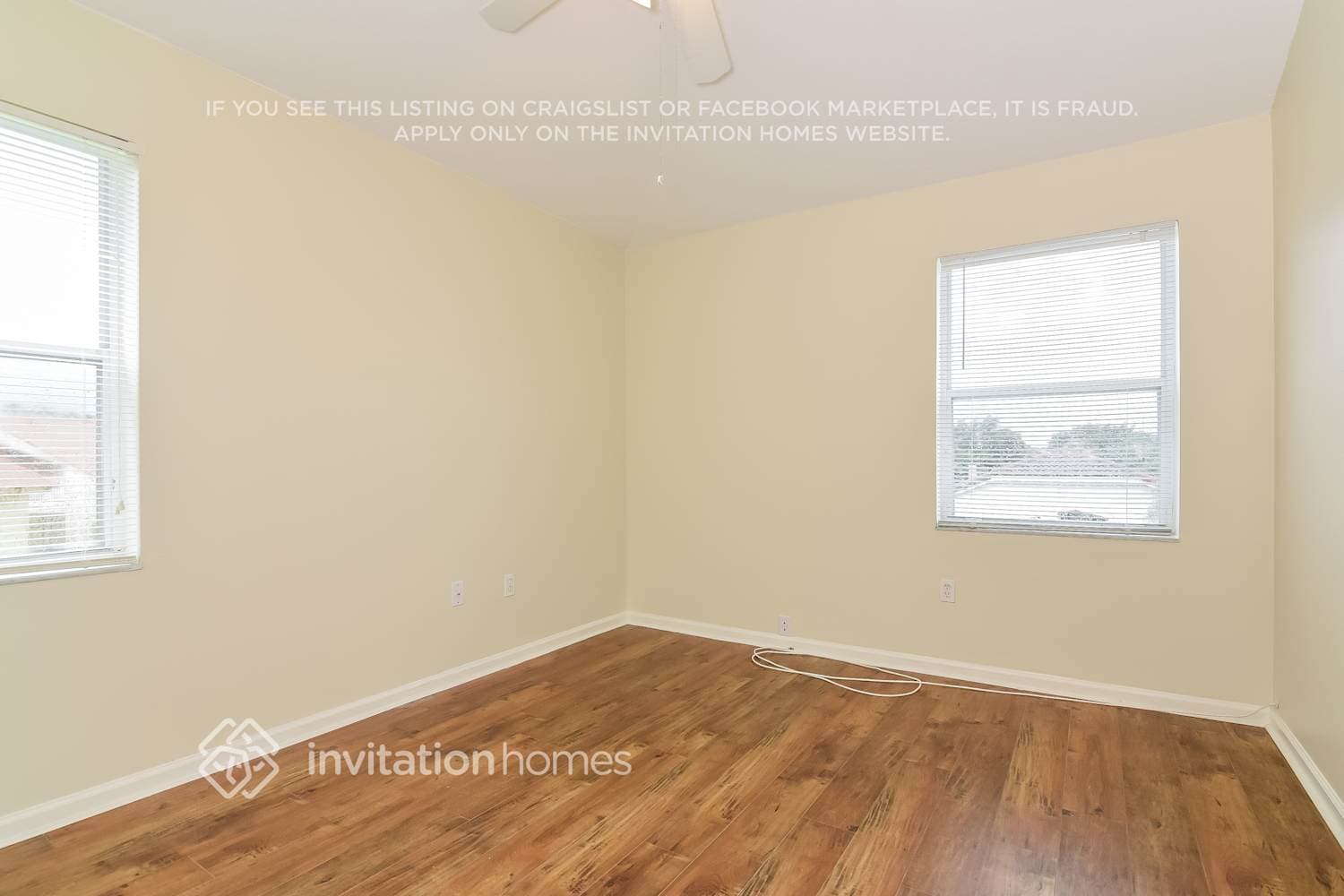 Building Photo - 1205 Lausberg Pl