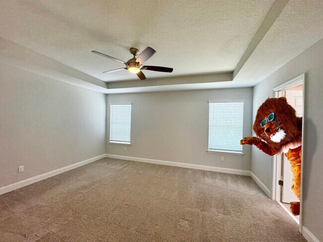 Building Photo - 13870 Harlowton Ave