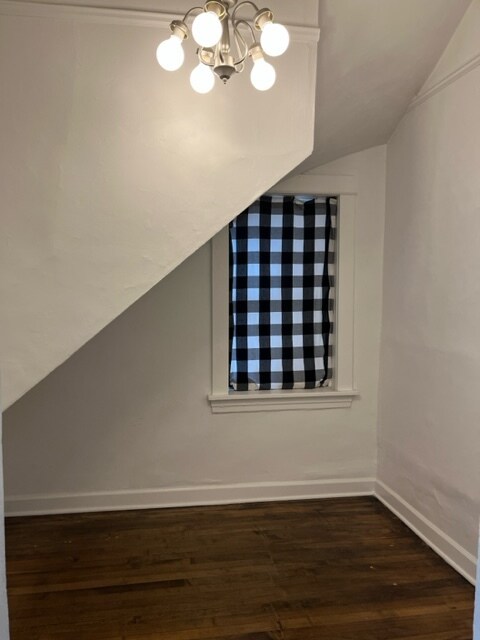 Spare Room - 1655 N Francisco Ave