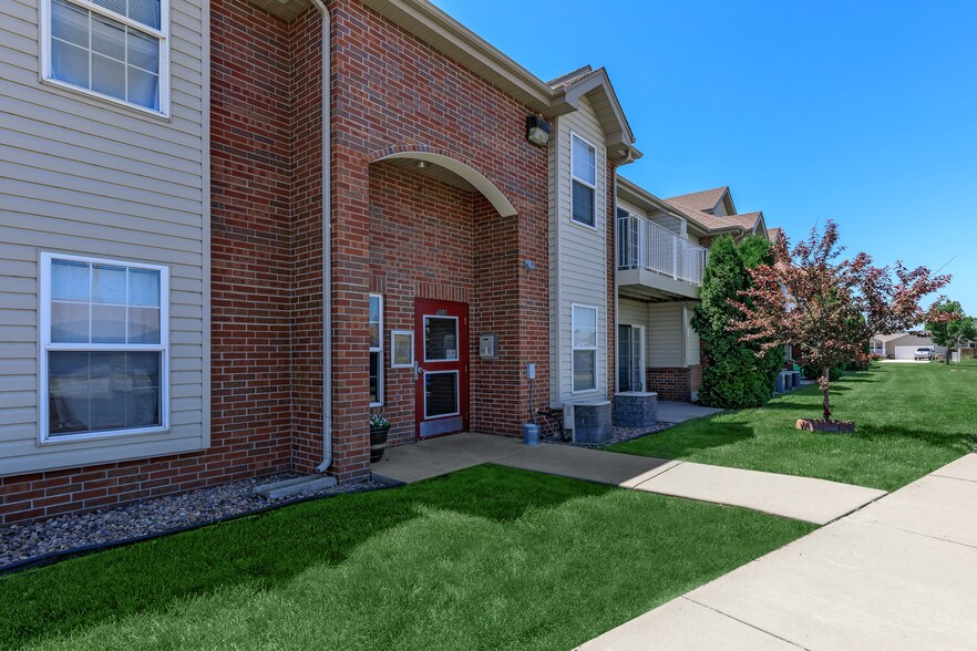 Pacific Place Apartments 500502 N Pacific St North Platte NE 69101