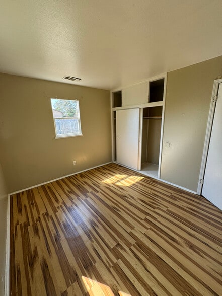 Building Photo - 2800 Redwood St