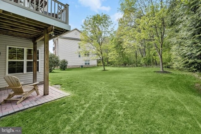 Building Photo - Gorgeous End of Group Owings Mils 3bd/2.5ba w/ A/C, W/D, and Modern Amenities! Available now!