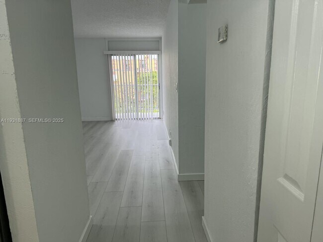 Building Photo - 11145 SW 6th St