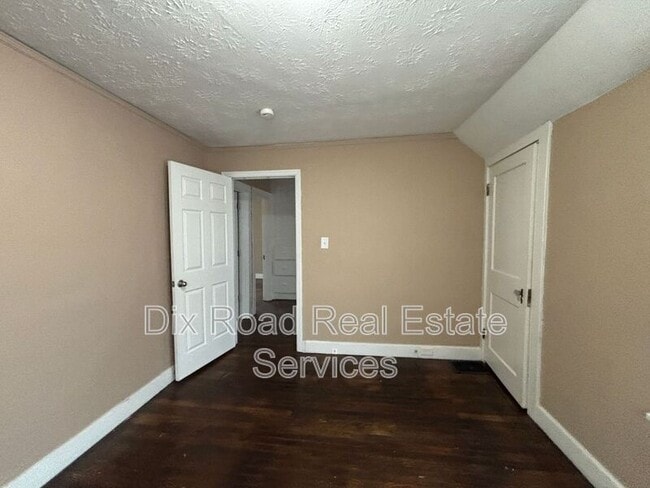 Building Photo - 426 Otterbein Ave
