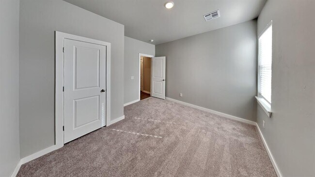 Building Photo - 4512 123rd St