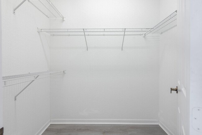 Building Photo - 102 Ibisca Terrace