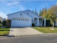 Building Photo - 723 Deerfield Way
