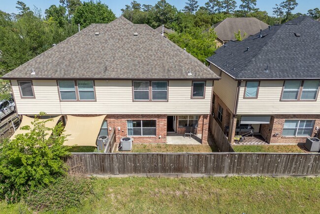 Building Photo - 5227 Brinkman Ct