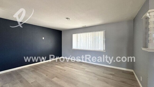 Building Photo - 14945 Flathead Rd