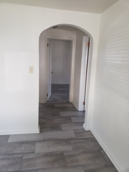 Building Photo - 321 Ringgold St