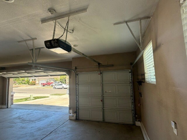 Building Photo - Ceres 3 Bedroom 2 Bathroom Home