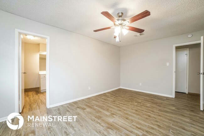 Building Photo - 7914 Birchbark Dr