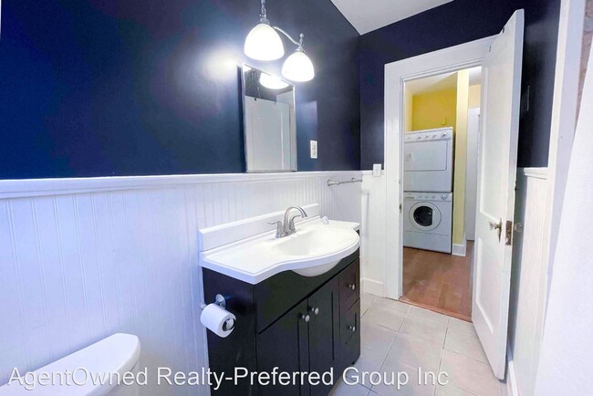 Building Photo - 2 br, 1 bath House - 58 Avondale Avenue