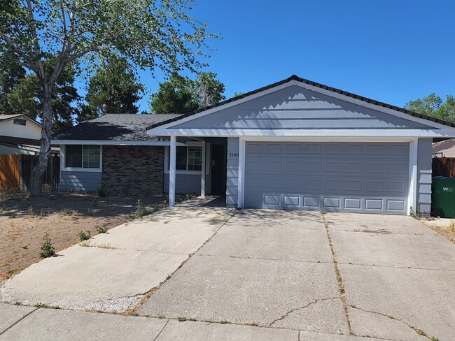Primary Photo - 4 bedroom single level home zoned for Reed...