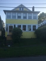 Building Photo - 613 Helen St