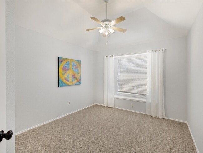 Building Photo - 2409 Baretta Dr