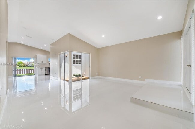 Building Photo - 5254 SW 153rd Ct