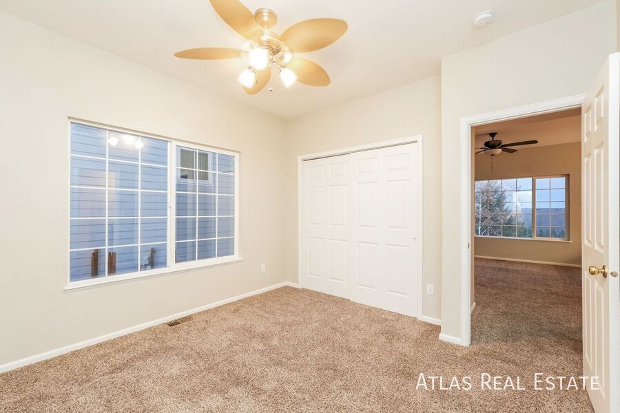 Building Photo - 6423 Elsinore Dr