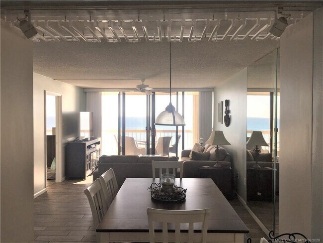 Building Photo - 9900 S Ocean Dr