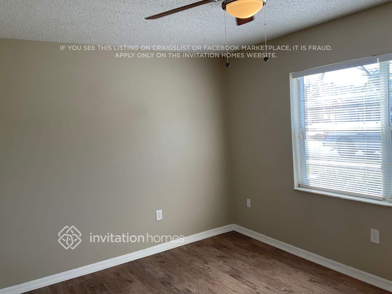 Building Photo - 9741 Reynosa Dr