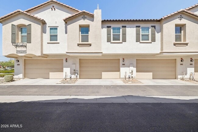 Building Photo - 4631 S Element