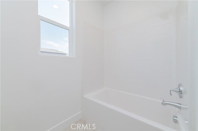 Building Photo - 446 Lobata